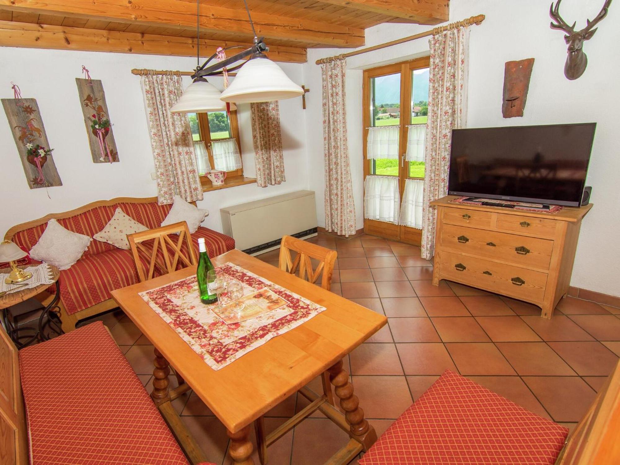 Alluring Holiday Home In Ubersee With Whirlpool エクステリア 写真